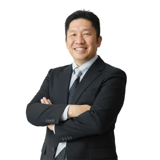 Dominic Tan